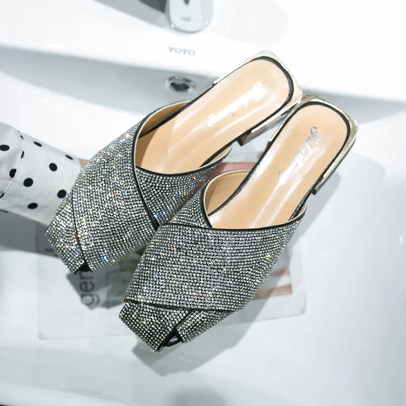 

Closed Toe Women Sandals Crystal Single Cusp Shoe Tip Binding Summer Shoes Korean Style Slippers Fashion Square Toe Slides