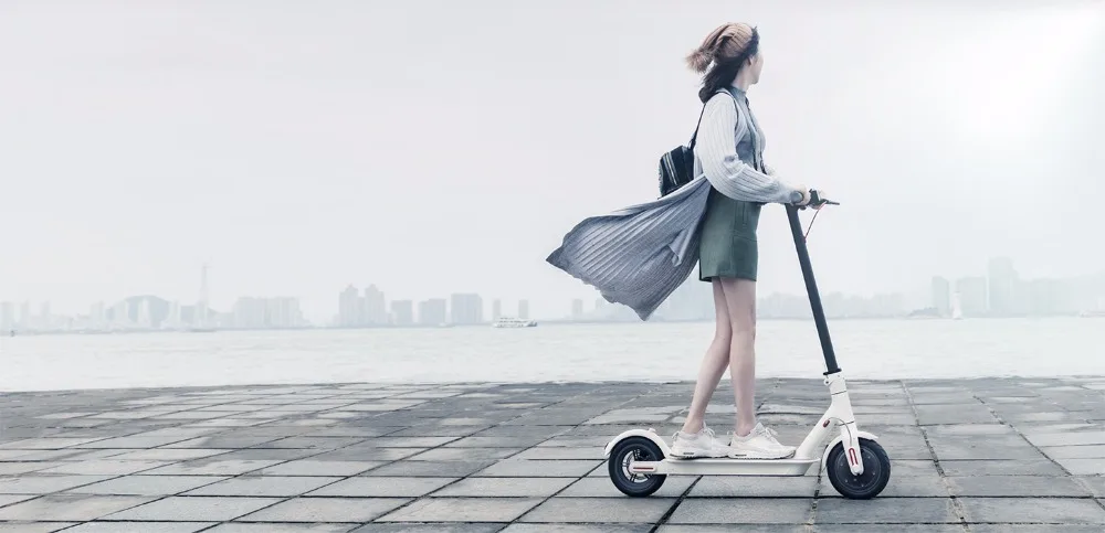 XIAOMI QICYCLE Электрический Скутер Складной Портативный Мини Досуг 8,5 дюймов 250 Вт Мотор умный скутер кинетическое восстановление энергии
