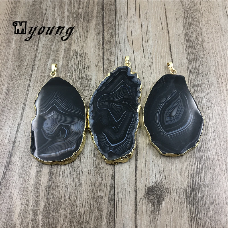 Большой кулон из черного и белого агата в свободной форме Очаровательные золотые