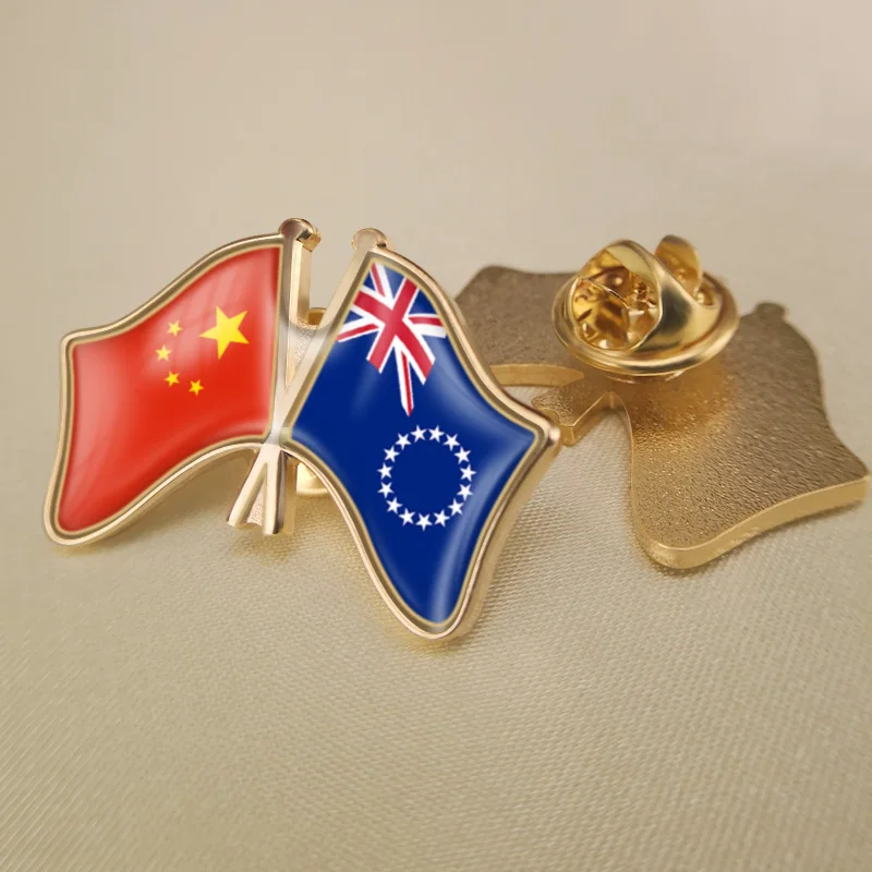 

China and Cook Islands Crossed Double Friendship Flags Lapel Pins Brooch Badges