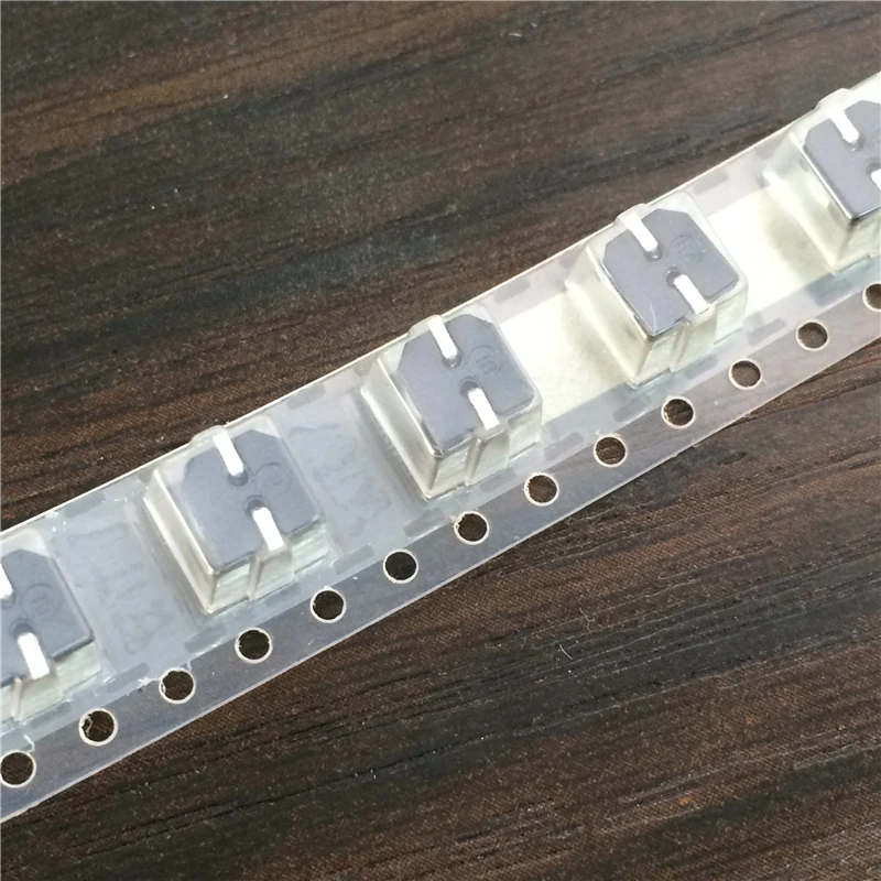 100 шт. мкФ 10В 5х5 4 мм 10в100уф SMD алюминиевый электролитический конденсатор |