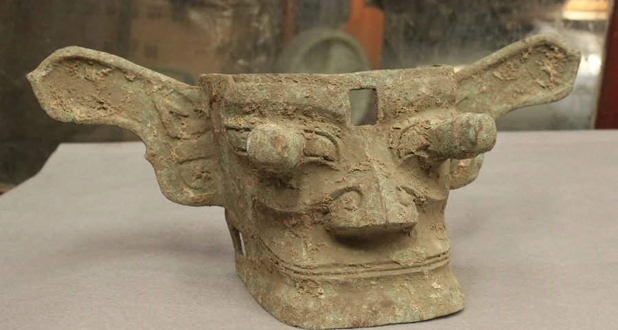 16 &quotКитайский SanXingDui культура старый Бронзовый человек лицо Голова Статуя