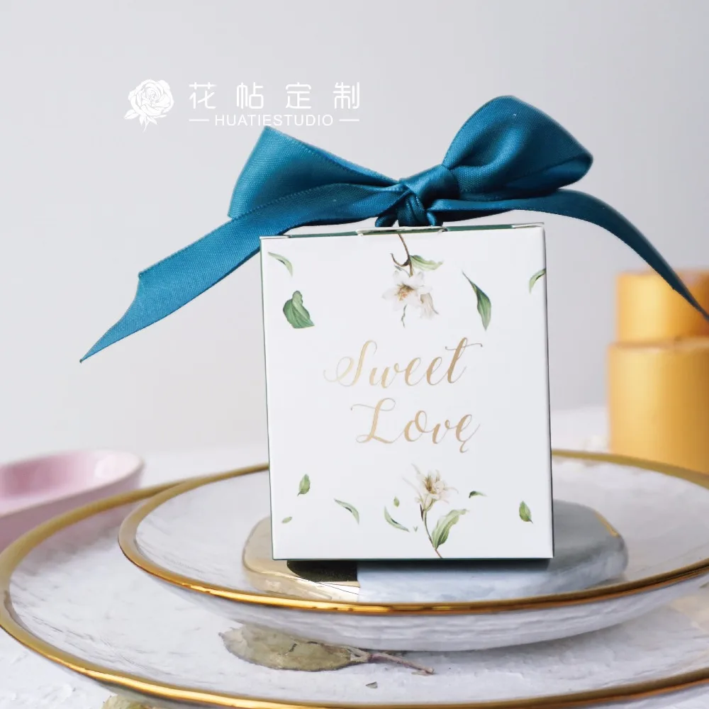 

2018 Новое поступление зеленая тема Свадебная коробка для конфет с лентами 2 размера 6*6*7 см/7*7*10 см casamento украшение для праздника
