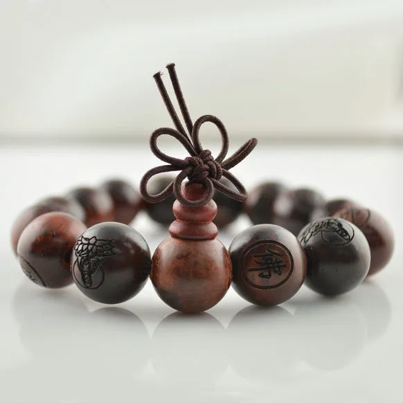 

10PCS 15mm Buddhist Red Sandalwood Prayer Mala Bracelet Guanyin Carved Beads Fashion Men Bracelets & Bangles Jewelry Wholesale