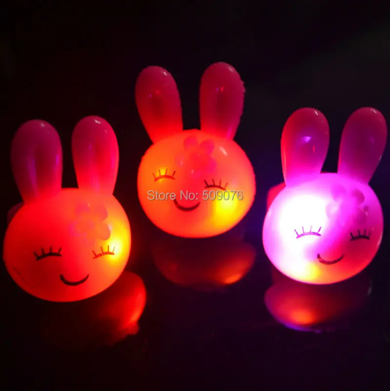 

Free shipping1152pcs/lot Flashing Jelly Ring Light Up Rave Blinking Flashing Party Disco Ring rabbit ring holiday party supplies