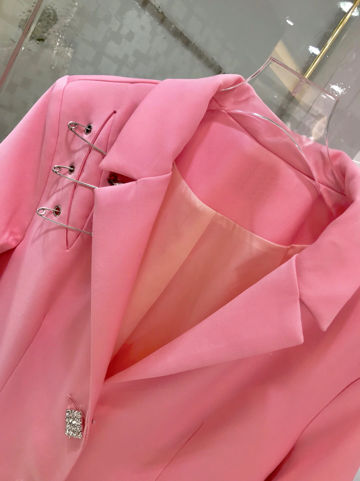 Женский элегантный офисный Блейзер розовая длинная куртка на пуговицах с