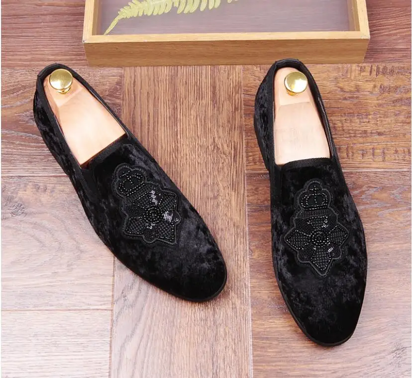 NEW Men Casual Suede Leather Loafers Black Red bottom Driving Shoes Moccasins Gommino Slip On zapatillas hombre