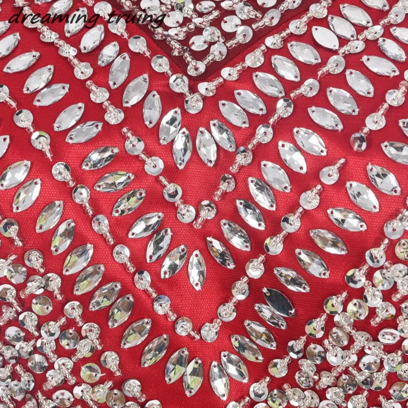 Бордовое мини платье для выпускного вечера с бисером короткое сексуальное