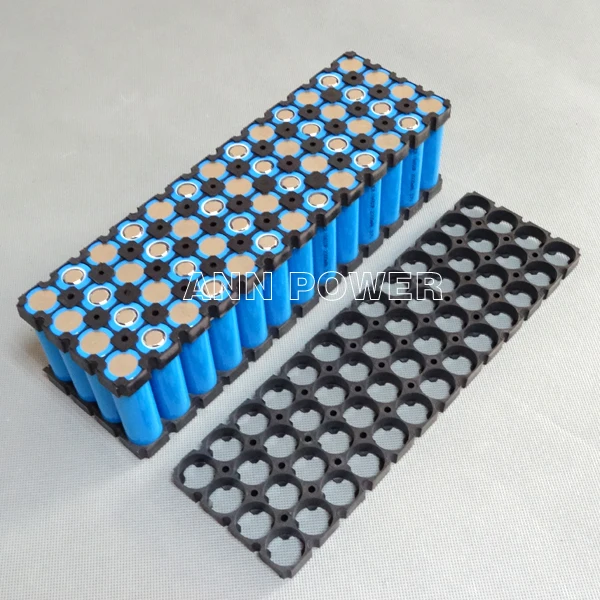 Держатель аккумуляторной батареи 18650 (интегрированный) 4*13 52 отверстия