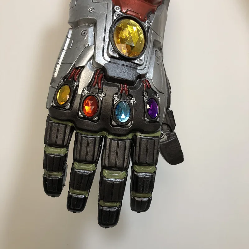 1:1 светодиодный свет танос Бесконечность Gauntlet Мстители Бесконечная война Косплэй перчатки со светодиодами Подарочный костюм Хэллоуин реквизит