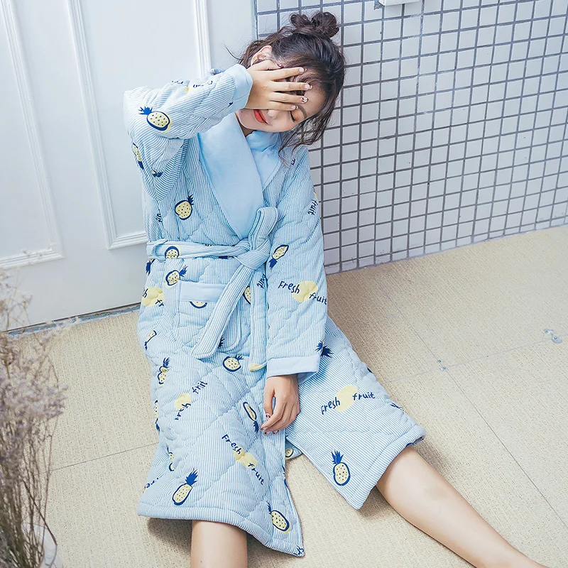 Женский утепленный пеньюар с длинным рукавом из хлопка