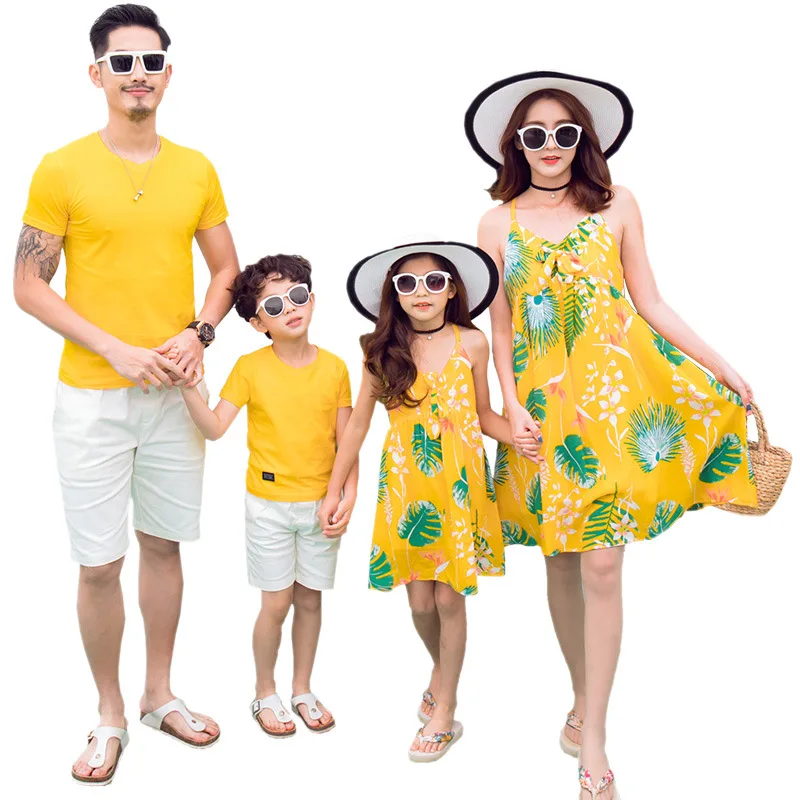 2pcs set or dress Одежда для родителей и детей, Одинаковая одежда для семьи, пляжная одежда для летнего отдыха, платье для мамы и дочки, рубашки для Отца и Сына - Цвет: 2pcs set or dress