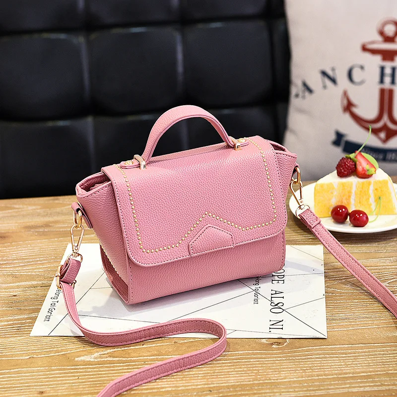 2017 новая мода заклепки pu кожа женщин crossbody сумка женская твердые град сумки