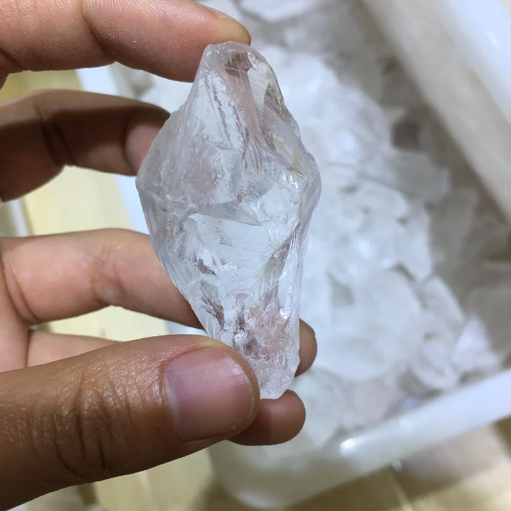 

5pcs cute size natural Brazil rough clear quartz specimen skeleton crystal reiki healing crystals wicca energy stone home decor