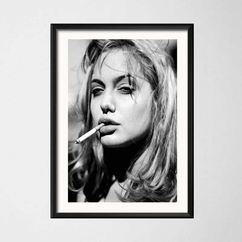 P692 Angelina Jolie Сексуальная популярная кинозвезда Acrtess черно-белая курительная художественная живопись Шелковый Холст плакат настенный домашний декор - Цвет: 3