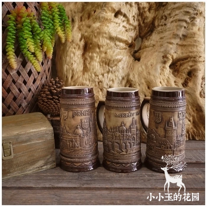 Три вида керамических рельефных коллекционных кружек в Праге Чехии|kind| |