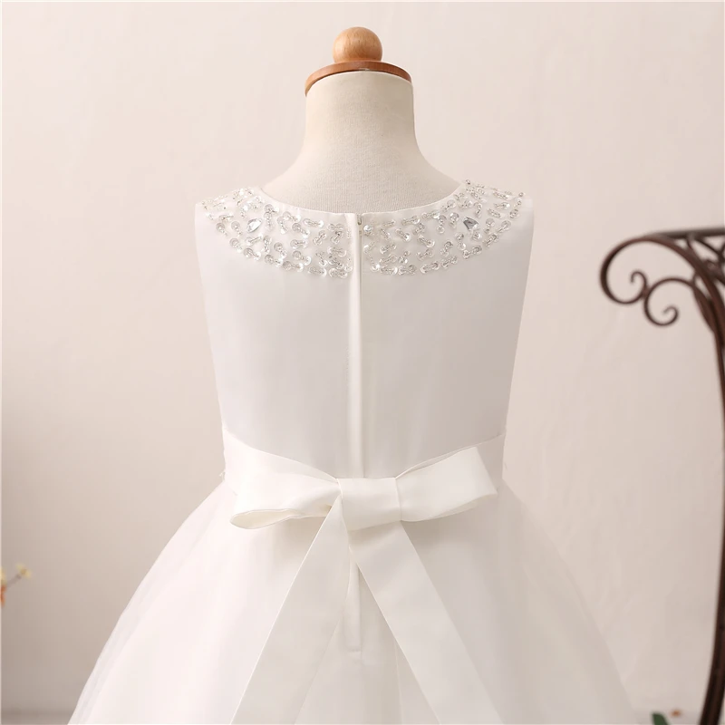 Женское платье с цветочным принтом Forevergracedress белое без рукавов пайетками и