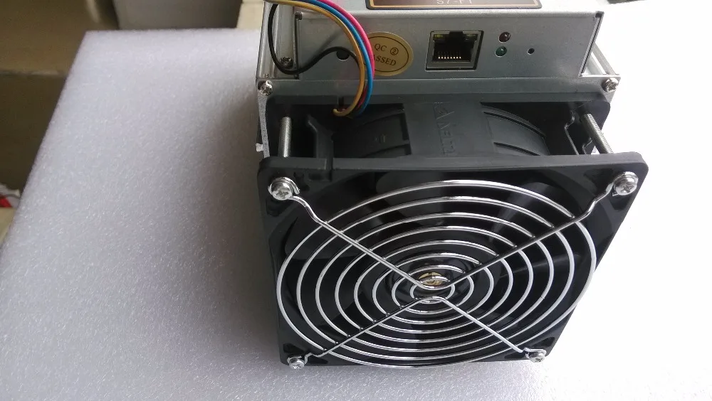 Bitcoin Miner 4.05Th/s AntMiner S7 -F1+PSU 4050Gh/s Asic Bitcon 28nm BTC Power Consumption 1293w SHA256 | Инструменты