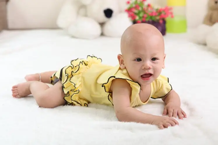 Боди для маленьких девочек с изображением желтой пчелы одежда многослойный