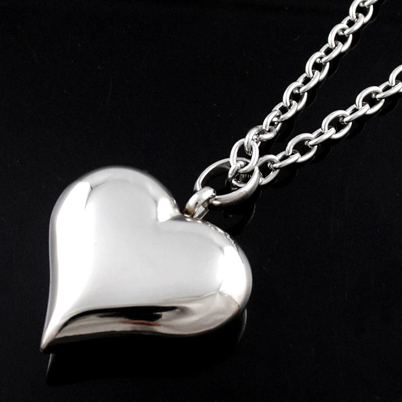 Женское ожерелье с сердечком романтичное из нержавеющей стали серебряным