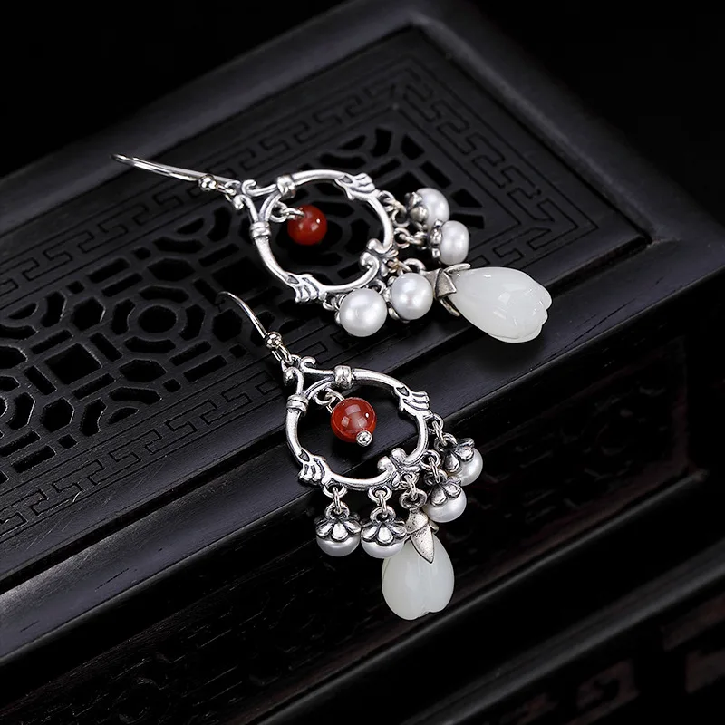 Серьги-подвески женские из серебра 925 пробы с белым нефритом | Украшения и