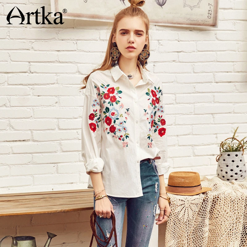 ARTKA/Новинка Изысканная свободная хлопковая рубашка с цветочной вышивкой и