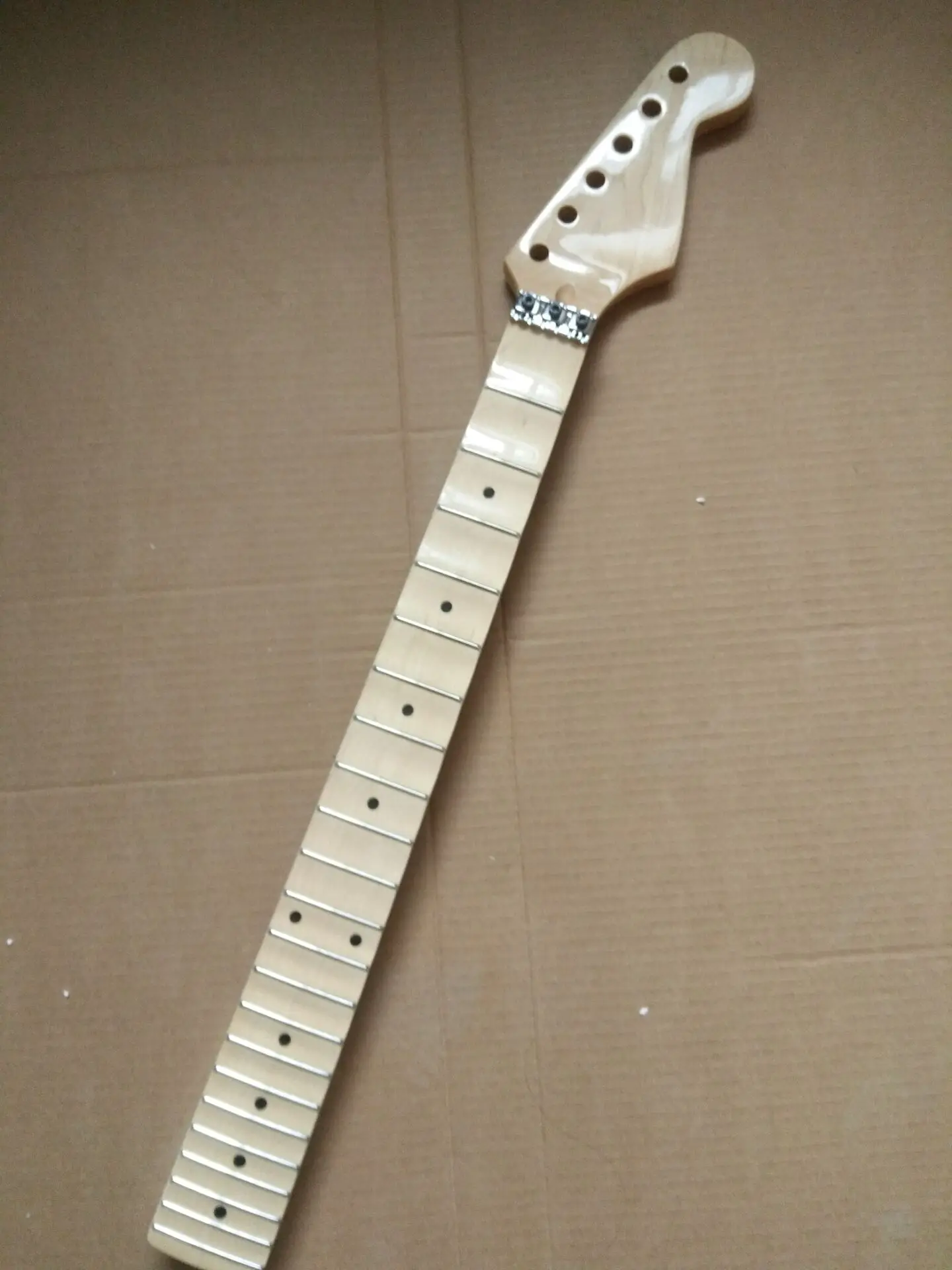 Новый Полный scalloped гитары шеи замена 22 лада клен ST стиль Floyd rose nut|Гитары| |