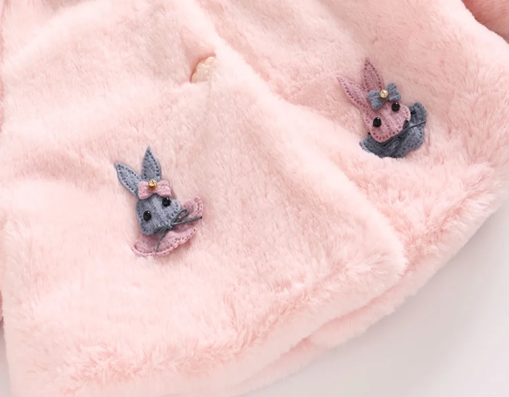 Модное милое пальто с капюшоном и бантом длинными рукавами изображением кролика