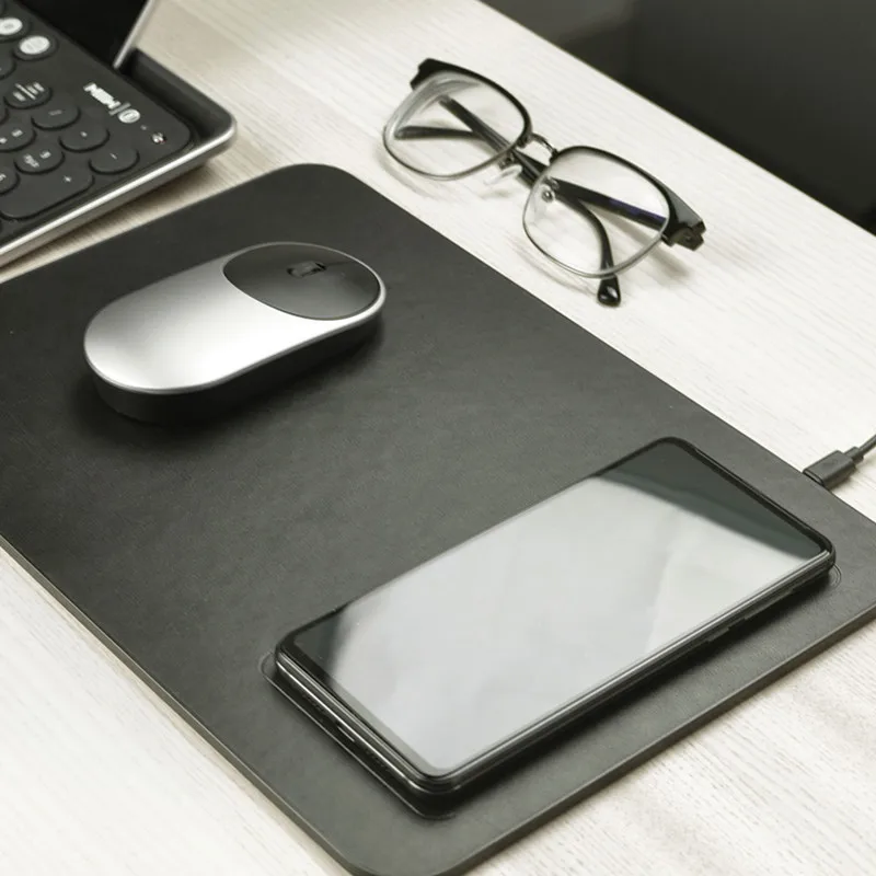 Xiaomi MIIIW коврик для мыши беспроводное быстрое зарядное устройство Qi из искусственной кожи для iPhone samsung Xiaomi huawei Quick Charge 4,3