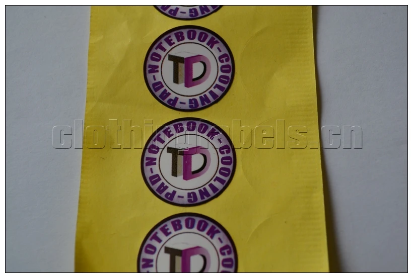 

paper sticker for bag shoes adhesive sticker clothing tagslow MOQ coated paper