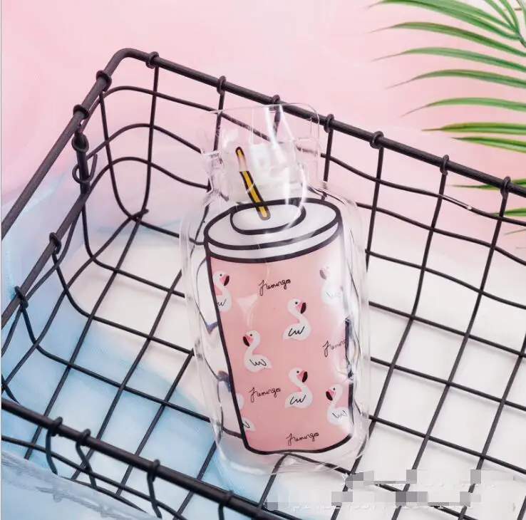 1 шт. мультфильм инъекции воды мини горячая детская бутылка для воды студентов теплые детские зимние грелки теплый дворец - Цвет: Фиолетовый