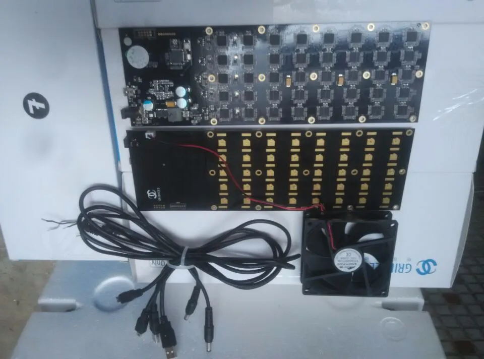 Хит! YUNHUI горнодобывающая промышленность б/у Gridseed 3-5MH100W USB MINER Scrypt Miner litecoin minning машина с охлаждающим вентилятором