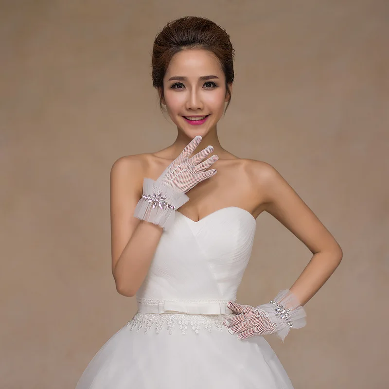 JaneVini 2018 High Quality Lace White Bridal Gloves Full Finger Women Short Crystal for Wedding Wrist Length Guanti Pizzo | Свадьбы и