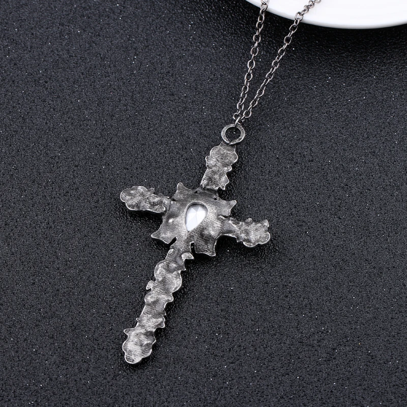Rock Vintage Punk Jewelry Carving Cross Necklace With A Beautiful Crystal Zinc Alloy Chain Necklaces Women and Men Party Gift | Украшения и