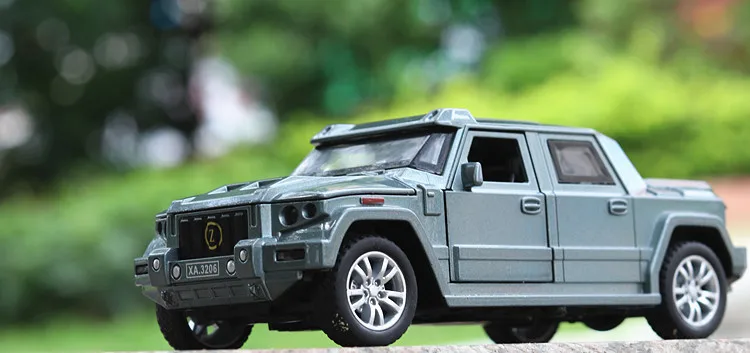 1:32 Diecasts модель автомобиля Matel Kay Heshi боевой щит автомобили светильник звуковые сплав Игрушки транспортные средства для детей Подарки для детей мальчик