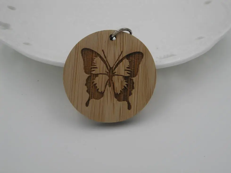 Butterfly Горячая Мода брелок Брелоки с животными собачья лапа бабочка птица голова оленя деревянный брелок - Цвет: Butterfly