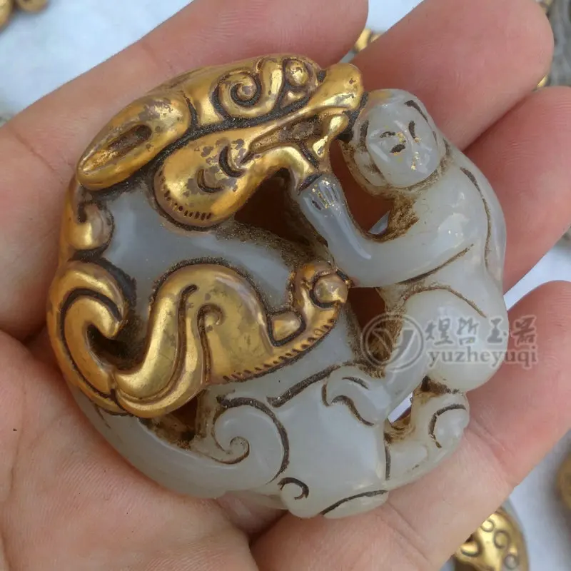 7 latest styles Collect the jade figurine of old carving in China which is plated with gold and imitation dragon | Дом и сад