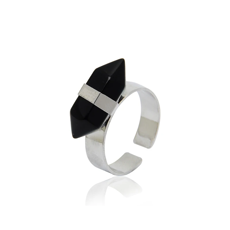 Новые модные кольца из натурального камня с зеленым авантюрином и кристаллом