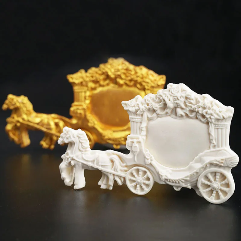 

Cinderella Carriage Fondant Cake Silicone Mold Candy Chocolate Molds Pastry Biscuits Mould Baking Cake Decorating Tools Kitchen