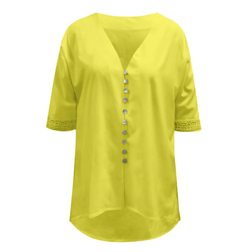 Женская блузка на кнопках летняя большого размера с треугольным вырезом и