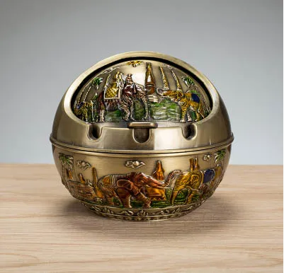 

Ceramic ashtray