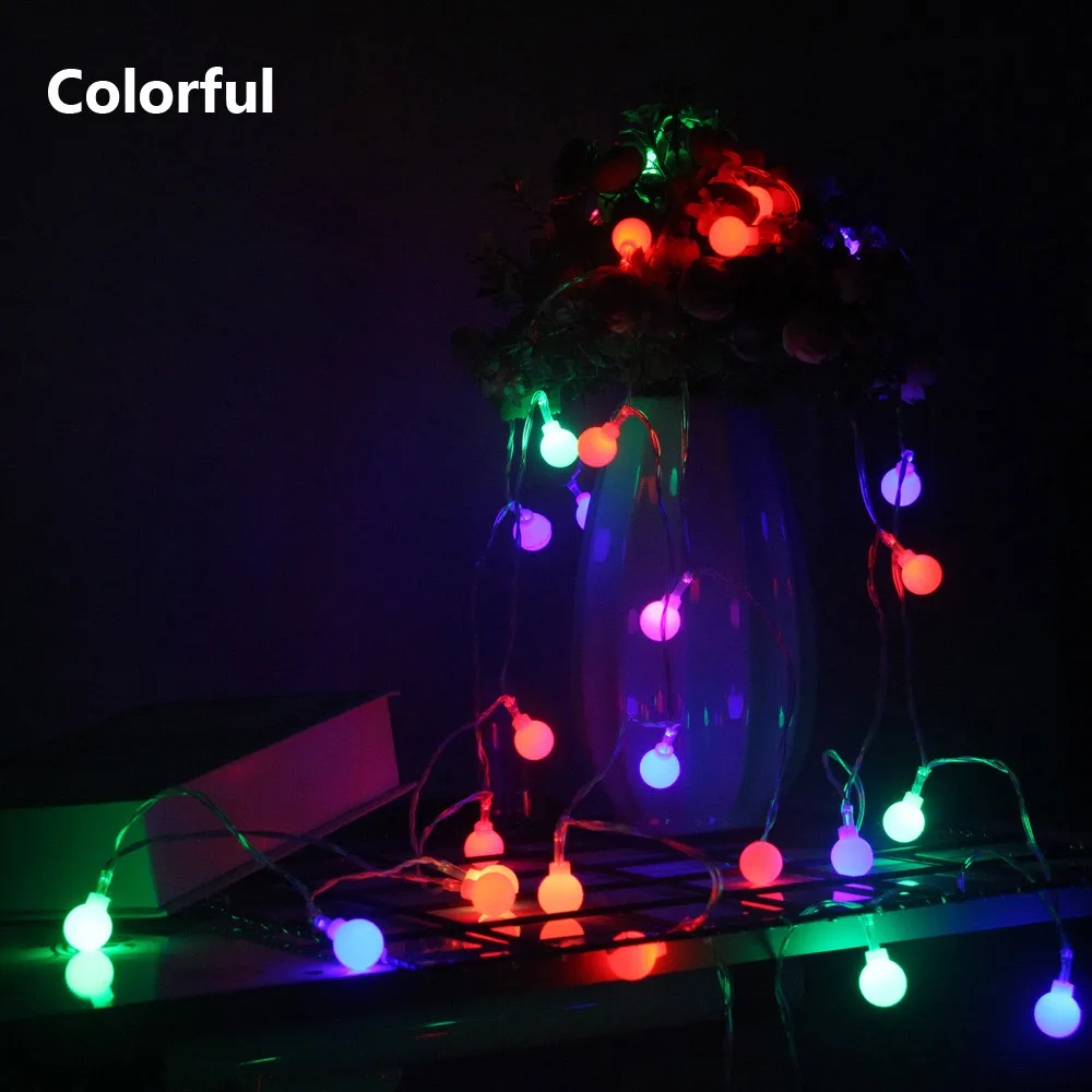 Гирлянда с круглыми лампочками работающая от батарейки Рождественская