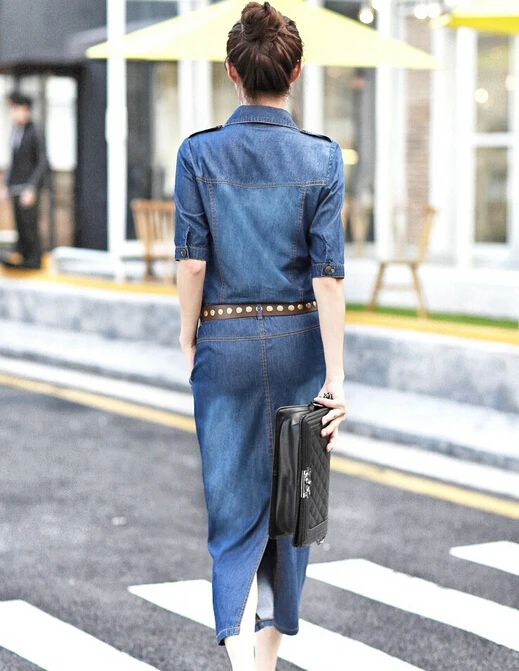 Весеннее женское джинсовое платье летнее с коротким рукавом и отворотом макси