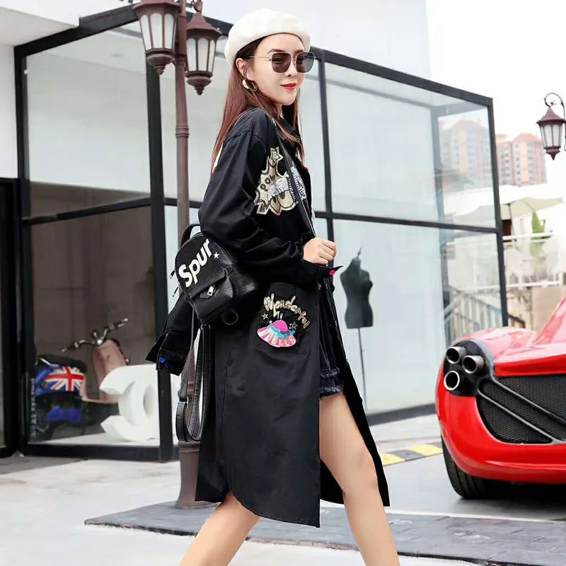 Цин MO Осенние блузки для Для женщин 2018 Сорочка Роковой Свободные Бисер рубашка