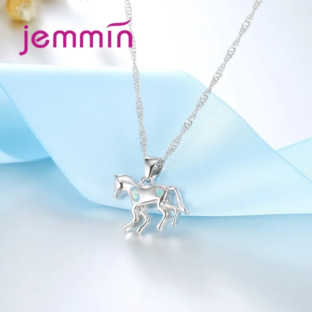 Комплект из колье и серёг серебра 925 пробы| |