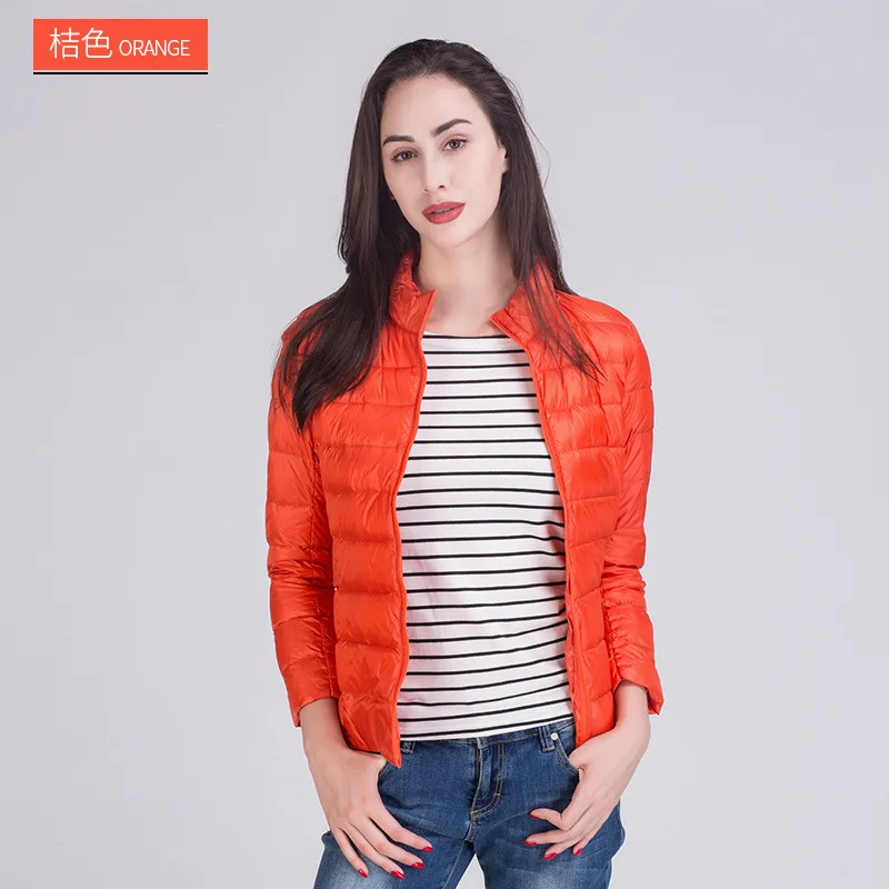 Женский ультралегкий пуховик большой размер зимний тонкий на молнии с длинным