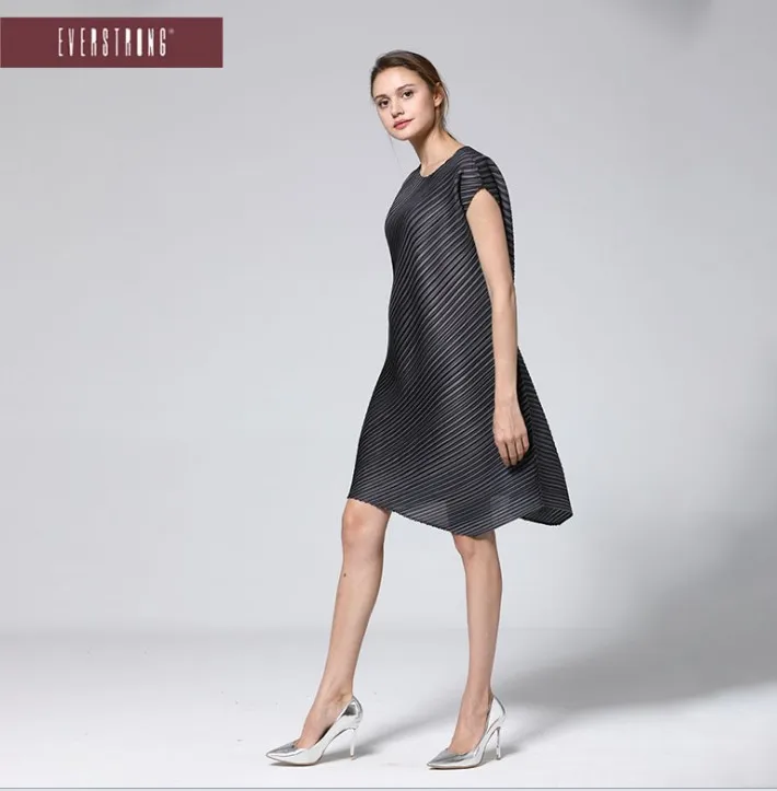 Горячая продажа Miyake модное однотонное асимметричное платье с коротким рукавом и