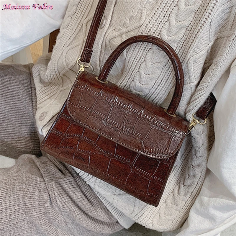 Женская сумка через плечо простая однотонная на застежка для сумки телефона 40Z |