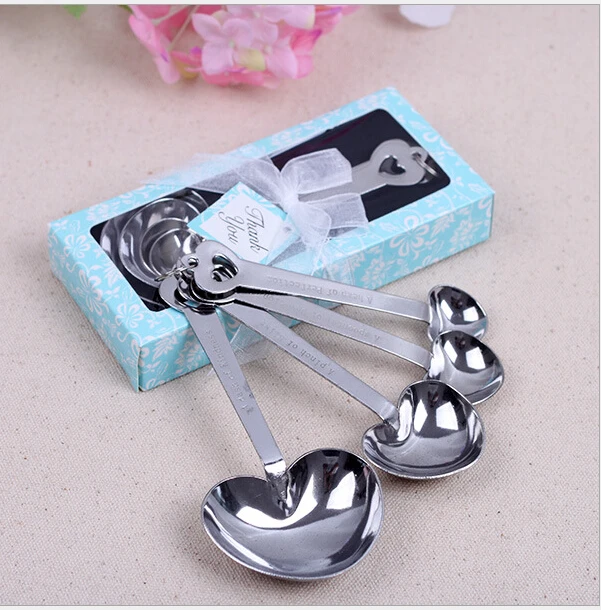 One Set of Four Heart Shaped Measuring Spoons Wedding Favors LOVE Cooking Tools Free Shipping | Дом и сад