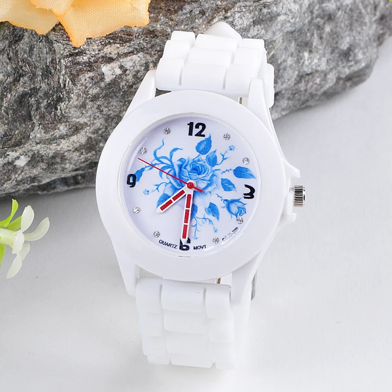 Женские наручные часы с силиконовым каучуком синие кварцевые цветочным принтом